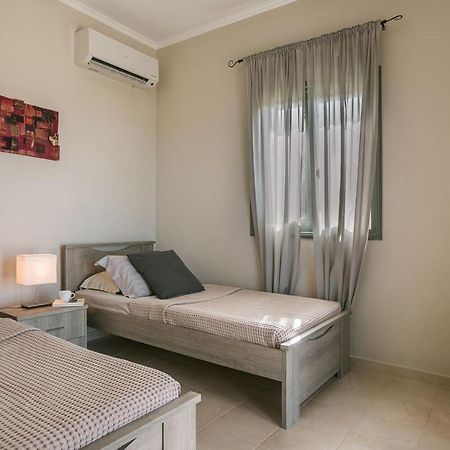 Villa Elaia Свороната Екстер'єр фото