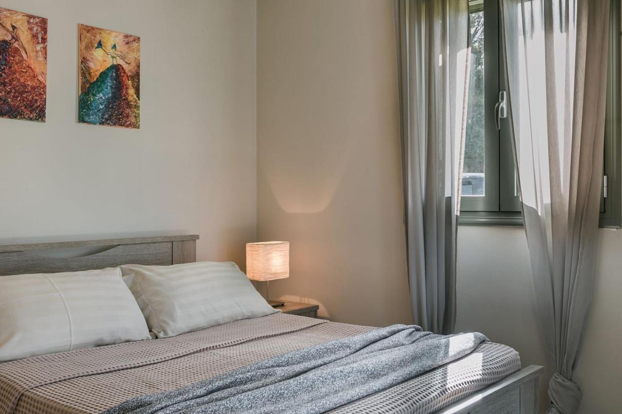 Villa Elaia Свороната Екстер'єр фото